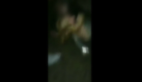 VIDEO +18 // O adolescentă a fost bătută cu bestialitate de către o altă fată, la Nisporeni